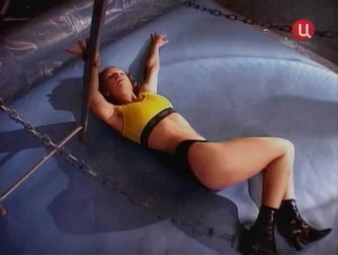 Голая Алиса Гребенщикова фото 16