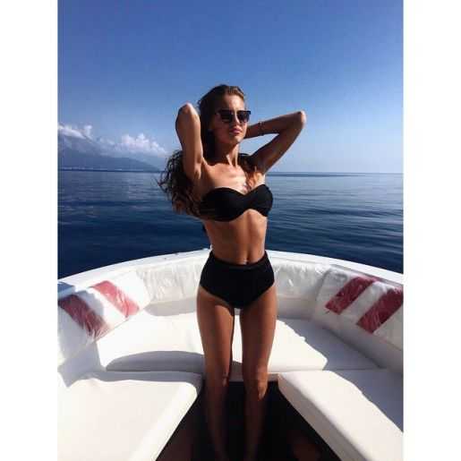 Голая Дарья Клюкина фото 1