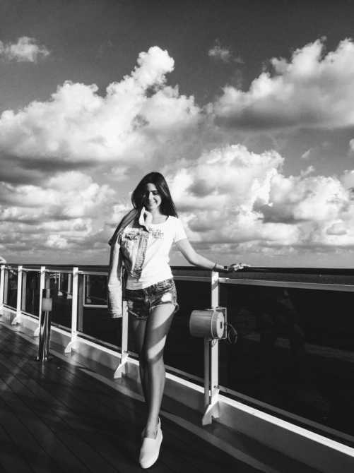 Голая Кристина Кукас фото 6