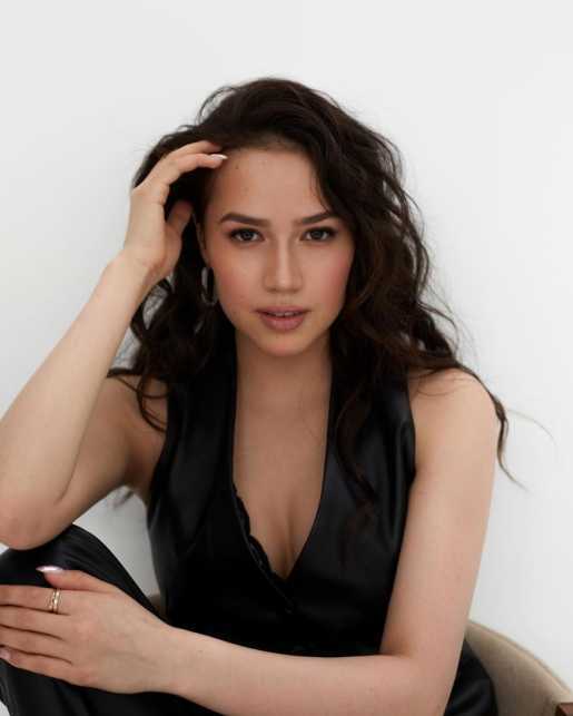 Голая Алина Загитова фото 12