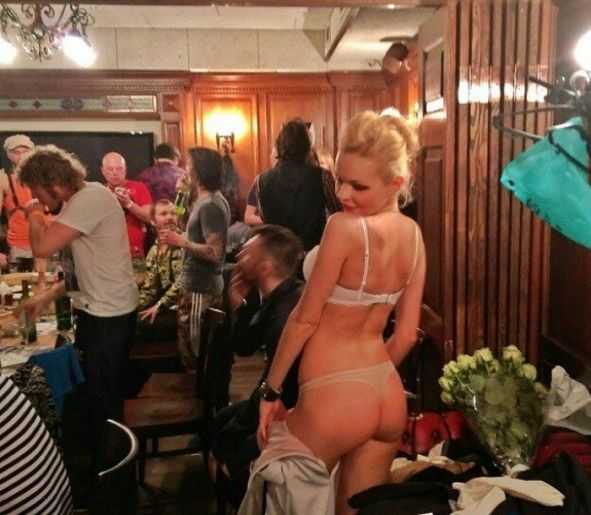 Голая Алиса Вокс фото 26