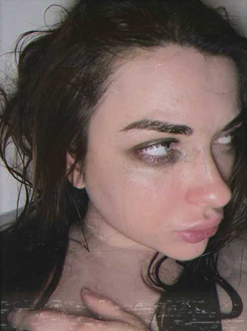 Голая Аринян фото 12