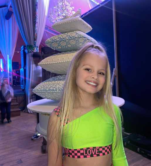 Голая Милана Стар фото 13