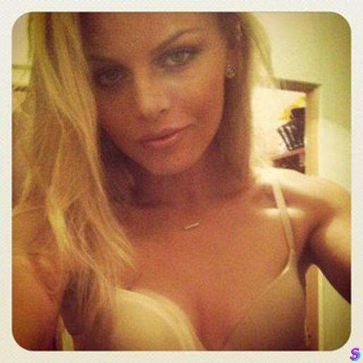 Голая Анастасия Стежко фото 22