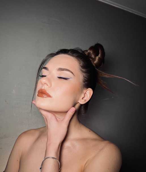 Голая Лиана Гриба фото 20