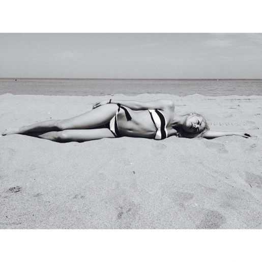 Голая Анастасия Акатова фото 5