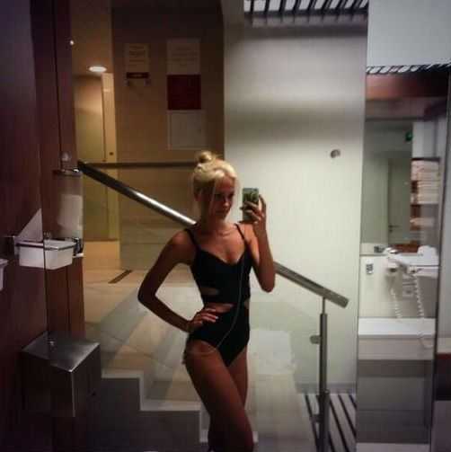 Голая Полина Максимова фото 33