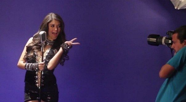 Голая Элизабет Элиас фото 4