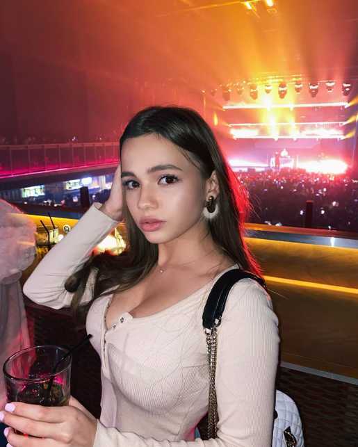 Голая Валя Карнавал фото 45