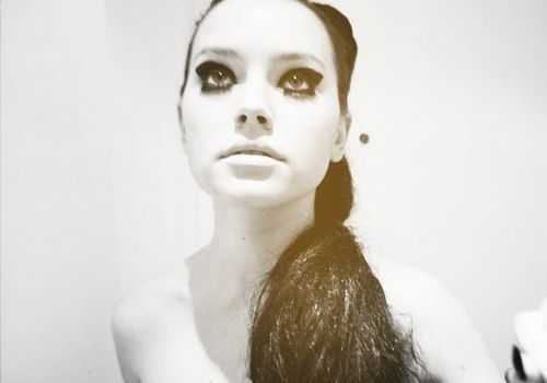 Голая Дэйзи Ридли фото 3