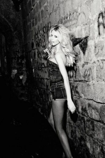 Голая Клаудия Шиффер фото 35