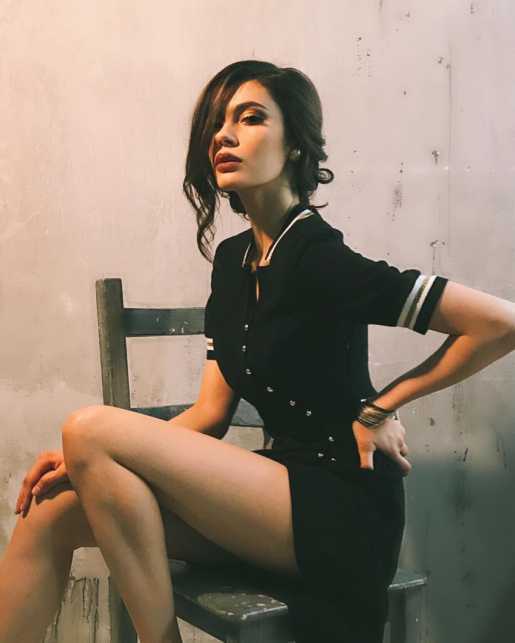 Голая Айсель Прат фото 2