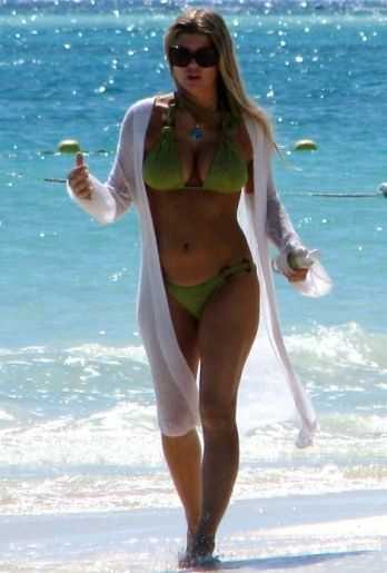 Голая Ферджи фото 1