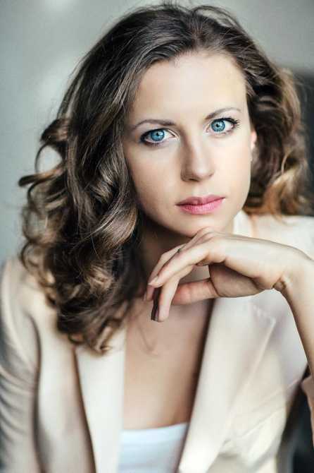 Голая Надя Славецкая фото 1