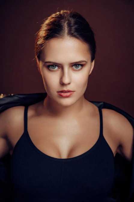 Голая Ксения Утехина фото 1