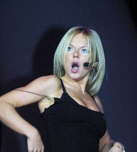 Голая Джерри Холливелл фото 129