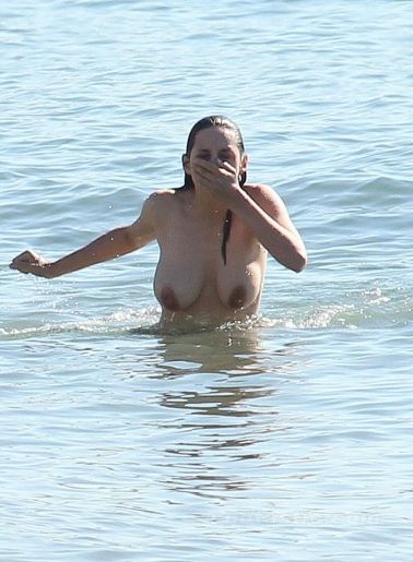 Голая Марион Котийяр фото 11