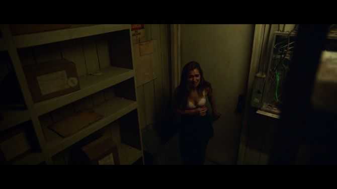 Голая Хейли Лу Ричардсон фото 4