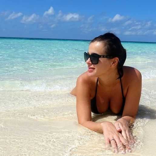 Голая Елена Темникова фото 3