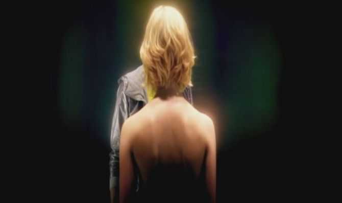 Голая Оливия Тирлби фото 4