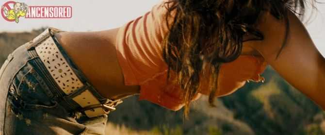 Голая Меган Фокс фото 15