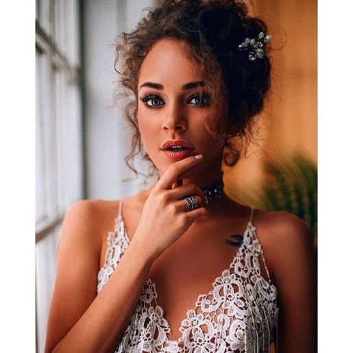 Голая Аглая Тарасова фото 12