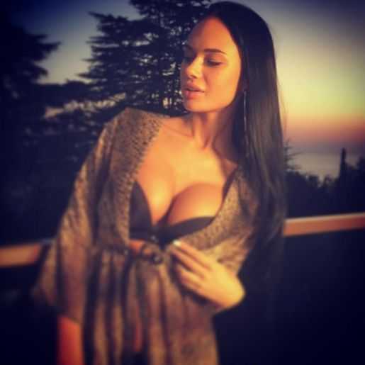 Голая Света из Молодёжки фото 14