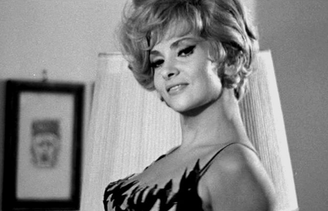 Голая Джина Лоллобриджида фото 16