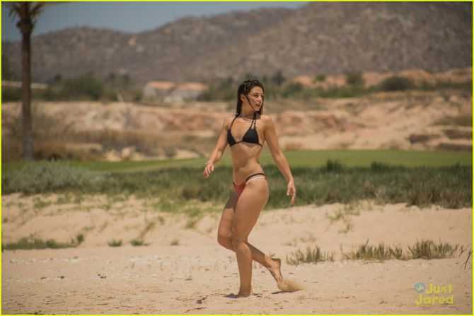 Голая Даниэль Кэмпбелл фото 3