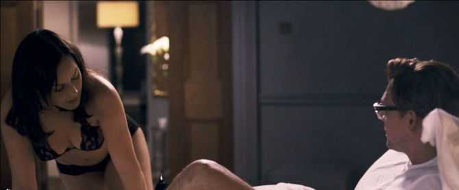 Голая Эбби Корниш фото 10