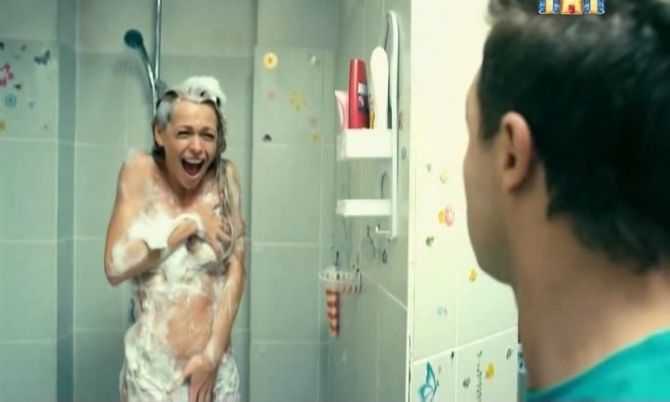 Голая Маша из Универа фото 3