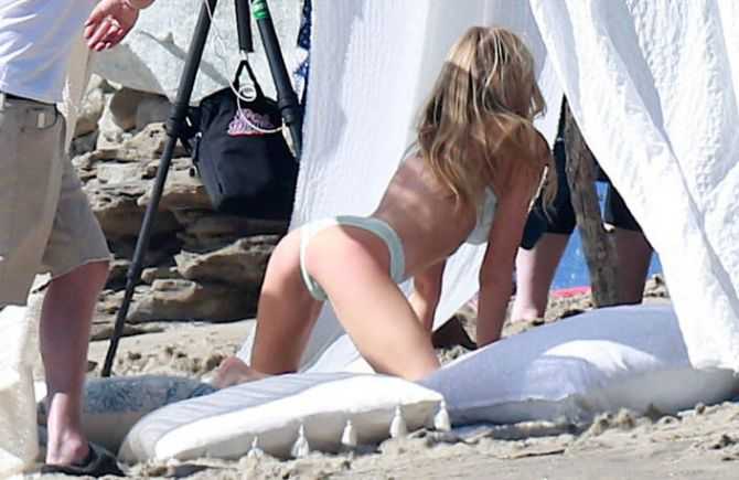 Голая Стелла Максвелл фото 8