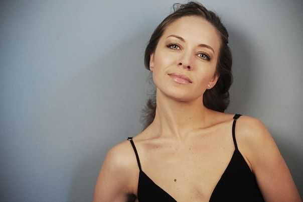 Голая Серафима Низовская фото 9