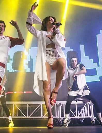 Голая Надя Дорофеева фото 46