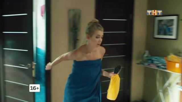 Голая Анастасия Зенкович фото 10