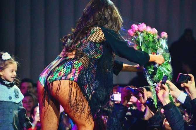 Голая Нюша фото 13