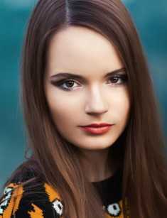 Голая Саша Спилберг фото 12