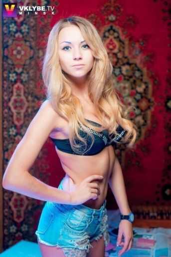 Голая Виктория Комиссарова фото 8