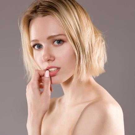 Голая Александра Хромова фото 4