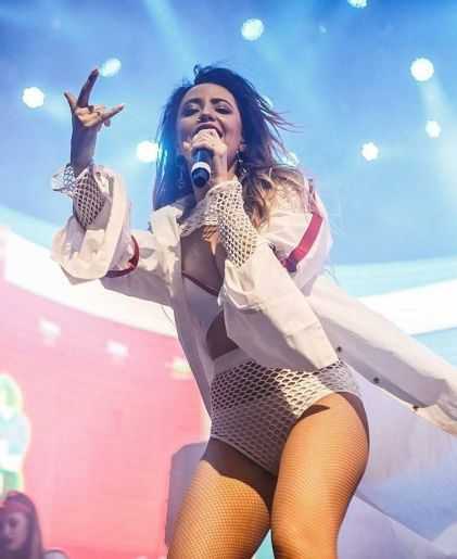 Голая Надя Дорофеева фото 41