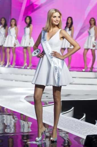 Голая Полина Попова фото 2