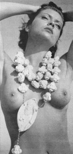 Голая Алиса Милано фото 42