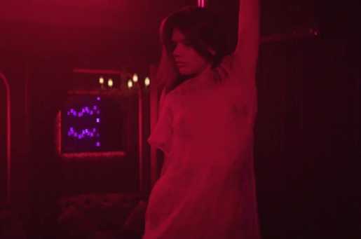 Голая Ира из слово пацана фото 19