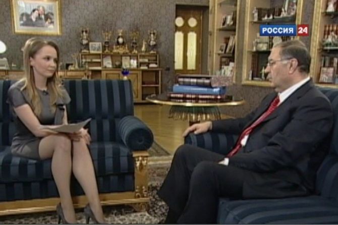 Голая Ксения Демидова фото 3