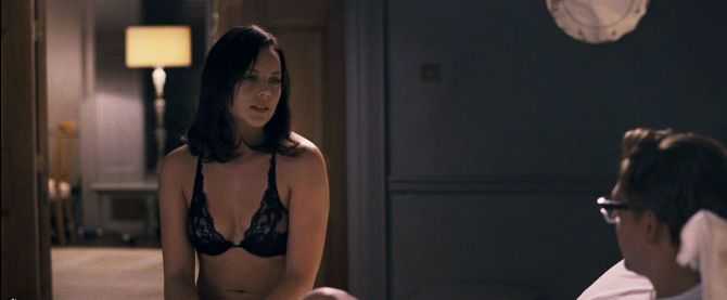 Голая Эбби Корниш фото 9