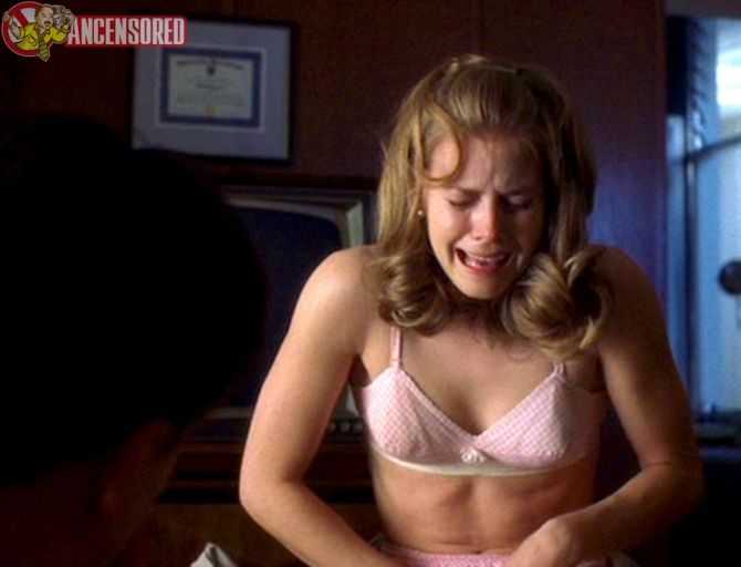 Голая Эми Адамс фото 1