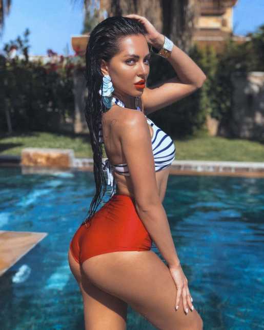 Голая Виолетта Чиковани фото 11