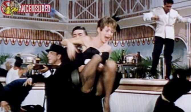 Голая Бриджит Бардо фото 9