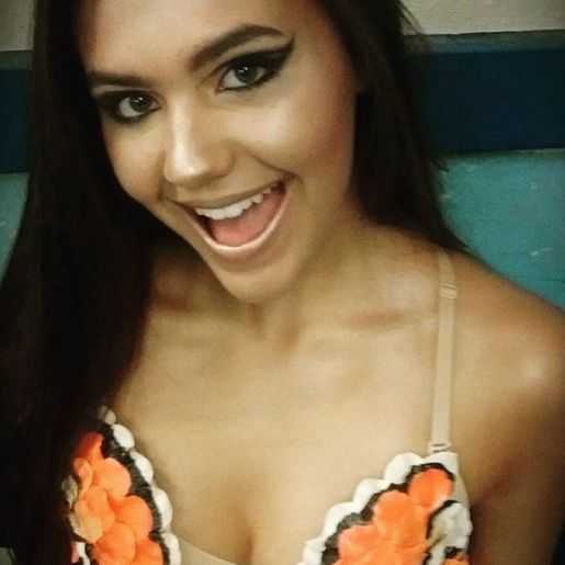 Голая Эмбер Монтана фото 1