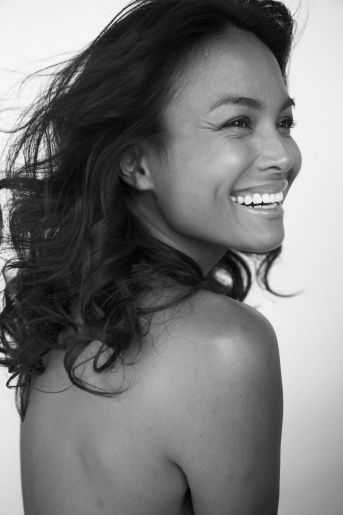 Голая Джоанна Бакалсо фото 4